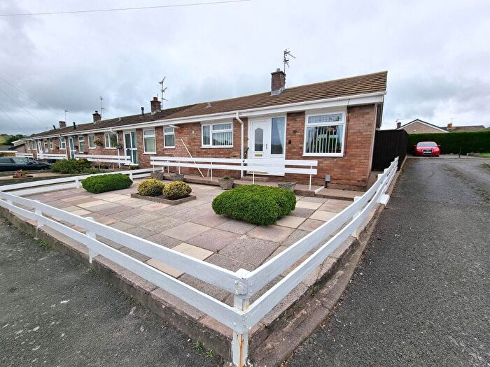 2 Bedroom Terraced Bungalow For Sale In Greenlawns, Barry, CF62