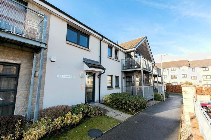 2 Bedroom Flat To Rent In Tailor Place, Aberdeen, AB24