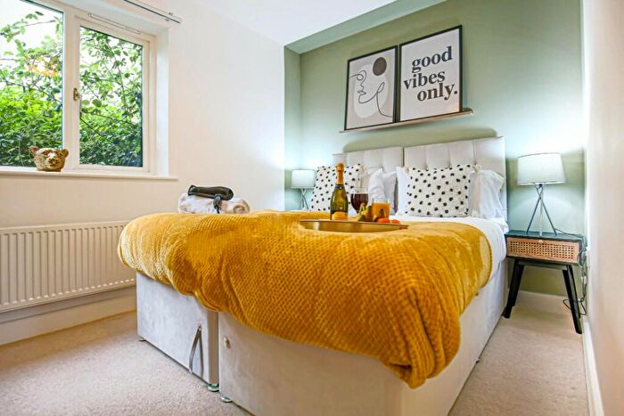 2 Bedroom Serviced Apartments To Rent In Wenford, Milton Keynes, Buckinghamshire, MK10