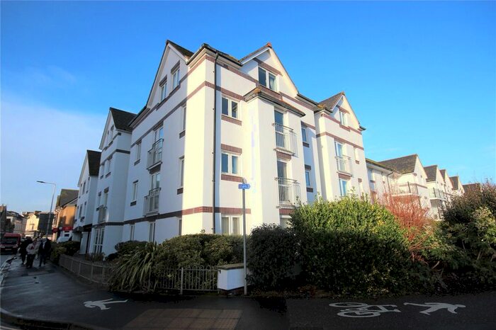 2 Bedroom Flat For Sale In Haven Court, Harbour Road, Seaton, EX12