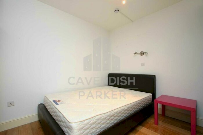 Flat To Rent In Bride Street, Islington, London, N7
