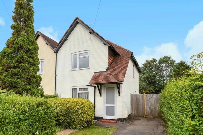 3 Bedroom Semi-Detached House To Rent In Raymond Crescent, Guildford, GU2