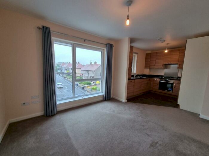 2 Bedroom Flat To Rent In Cloverleaf Grange, Bucksburn, Aberdeen, AB21