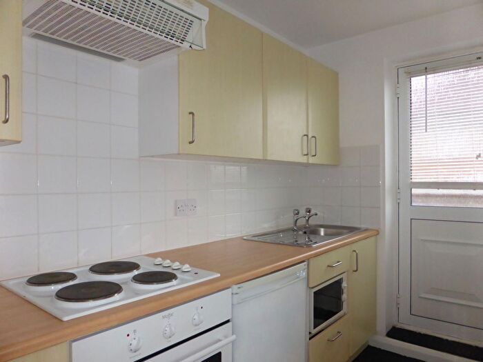 Studio To Rent In Hawkhurst Road, Brighton, BN1