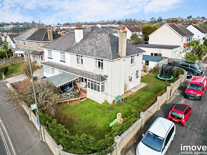 4 Bedroom Semi Detached House To Rent In Beechfield Avenue, Torquay, TQ2
