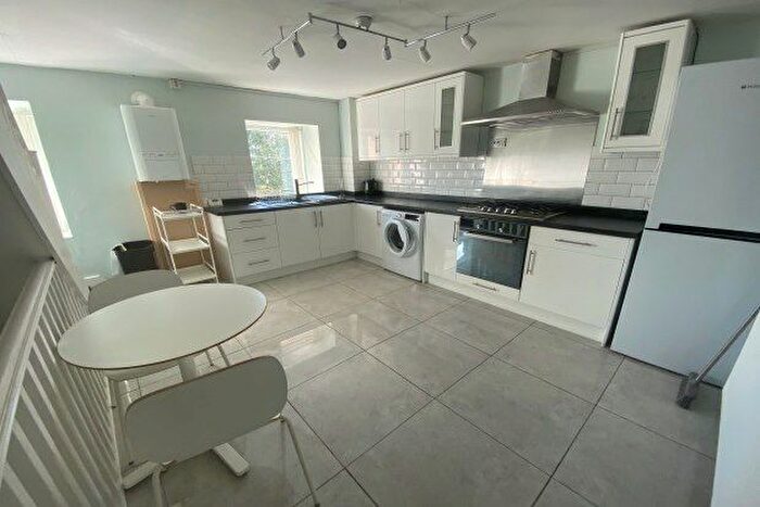 2 Bedroom Property To Rent In Deiniolen, Caernarfon, LL55