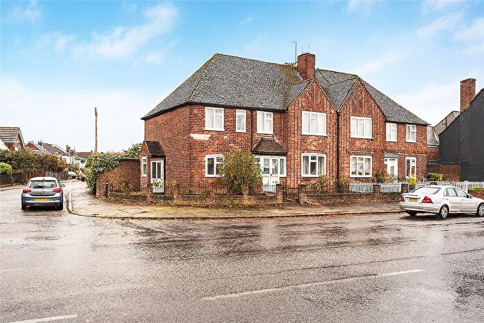 2 Bedroom Maisonette For Sale In West Ruislip Court, Ickenham Road, Ruislip, HA4