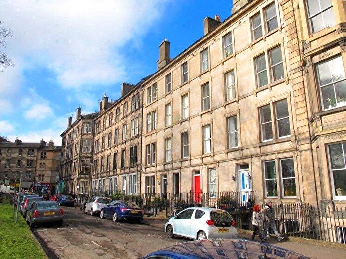 4 Bedroom Flat To Rent In Glengyle Terrace, Edinburgh, EH3