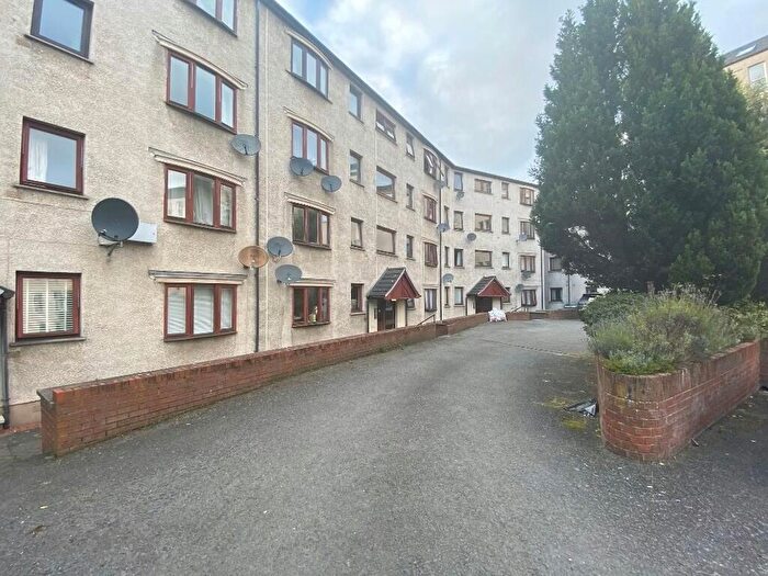 2 Bedroom Flat To Rent In Murieston Lane, Gorgie, Edinburgh, EH11