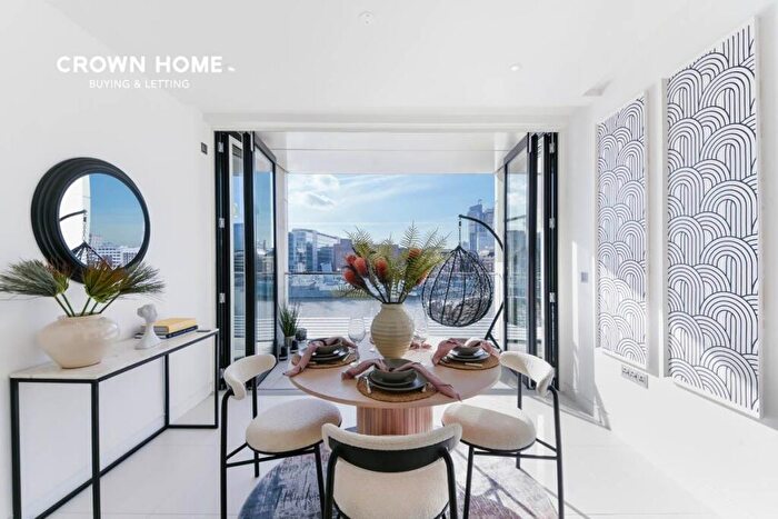 2 Bedroom Apartment To Rent In Sugar Quay, Water Lane, EC3R
