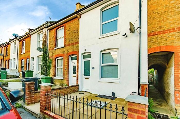 2 Bedroom Terraced House To Rent In Pope Street, Maidstone, Kent, ME16