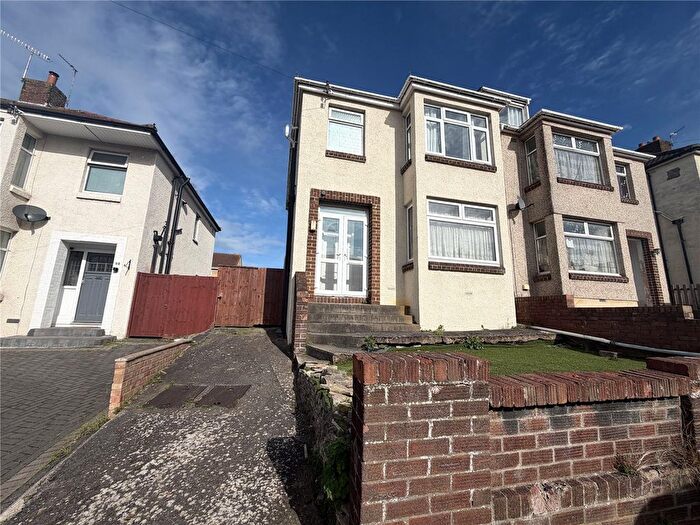 3 Bedroom End Terrace House To Rent In Stonebridge Park, BS5