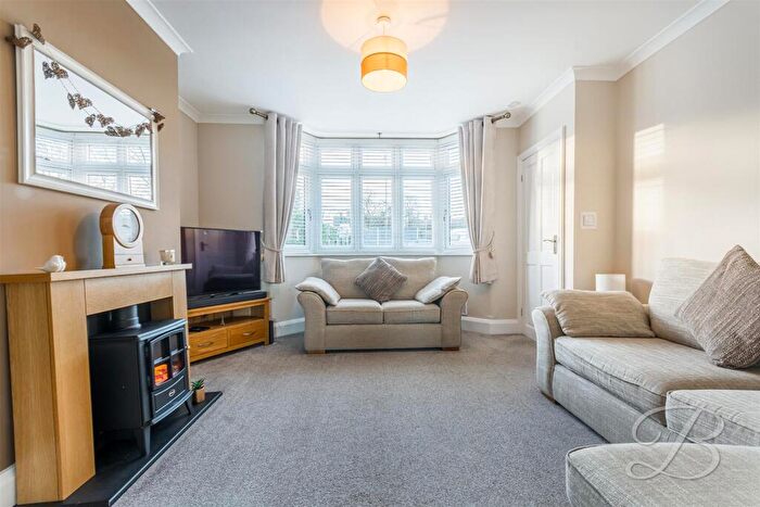 2 Bedroom Semi-Detached House For Sale In Warsop Lane, Rainworth, Mansfield, NG21