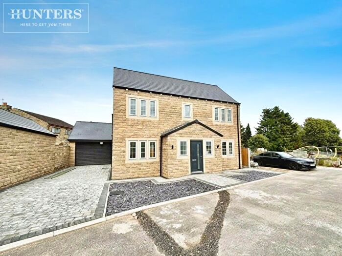 5 Bedroom Detached House To Rent In Haighwood Street, Barnsley, S72
