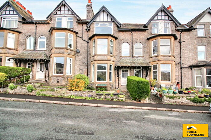 2 Bedroom Apartment For Sale In Flat, Thornfield Road, Grange Over Sands, LA11