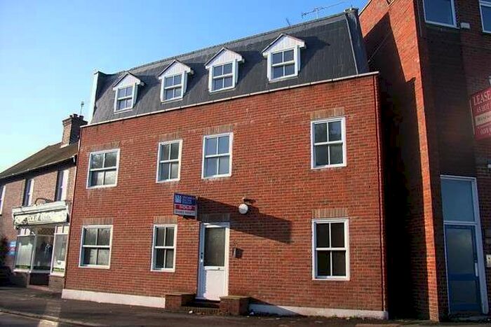 1 Bedroom Apartment To Rent In 1 Bedroom Ground Floor Apartment In Farncombe, GU7
