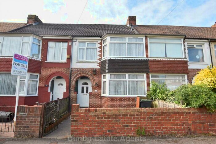 3 Bedroom Terraced House For Sale In Tewkesbury Avenue, Elson, PO12