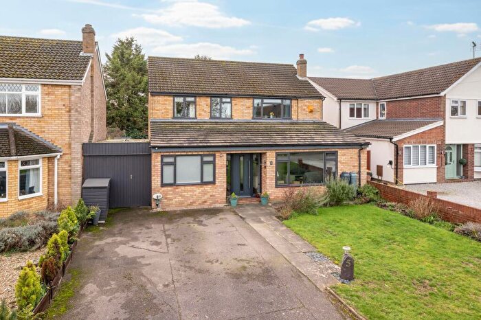 5 Bedroom Detached House For Sale In Tithe Road, Kempston, MK43