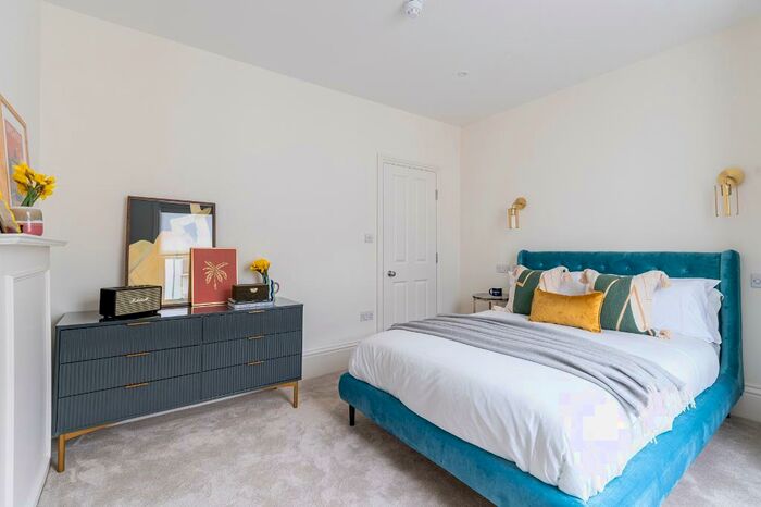 2 Bedroom Apartment To Rent In Denmark Terrace, Brighton, BN1