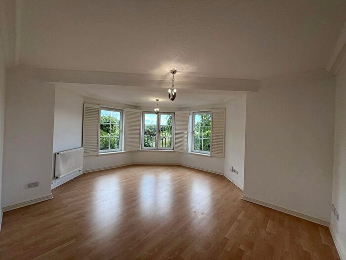 3 Bedroom Flat To Rent In Roseburn Maltings, Edinburgh, EH12