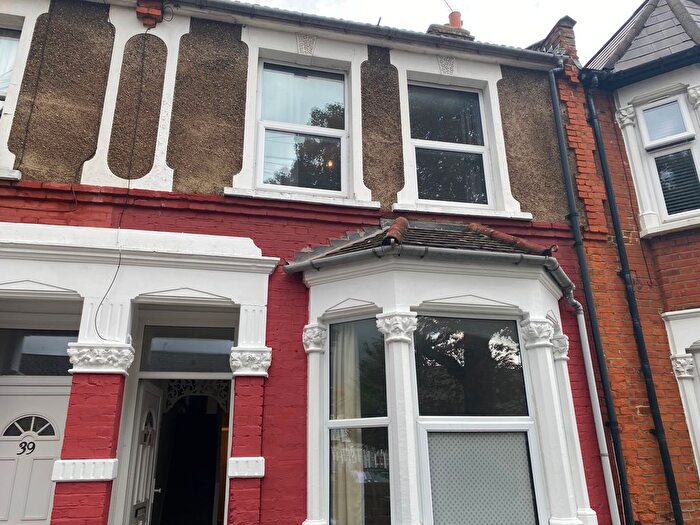 5 Bedroom Terraced House To Rent In Arnold Road, London, N15