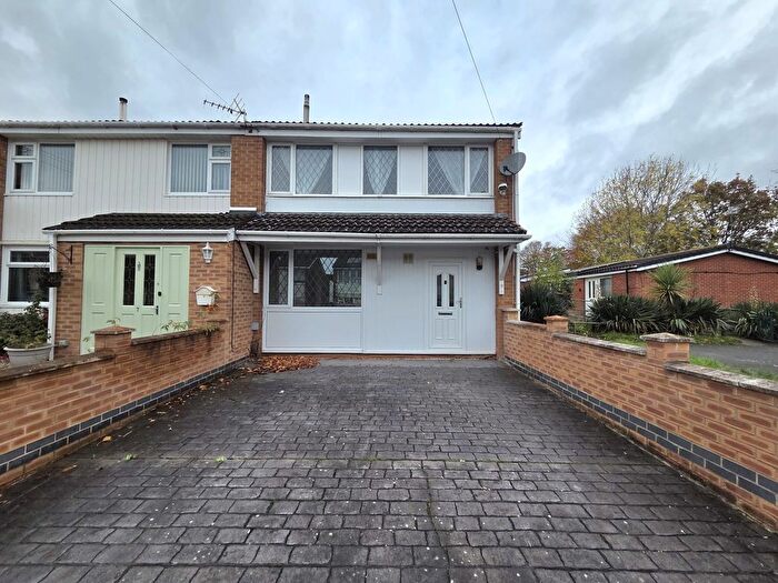 2 Bedroom End Terrace House To Rent In Lerwick Close, Nottingham, NG11