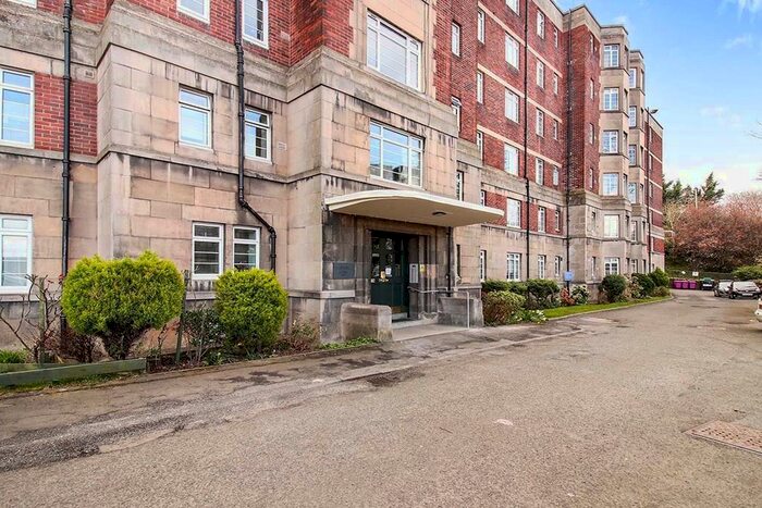 3 Bedroom Flat To Rent In Learmonth Court, Edinburgh, Midlothian, EH4