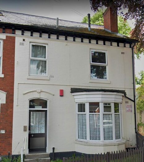 2 Bedroom Flat To Rent In North Street, Smethwick, B67
