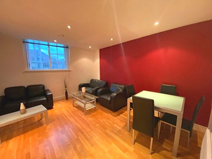 2 Bedroom Property To Rent In Bedford Chambers, Leeds, LS1