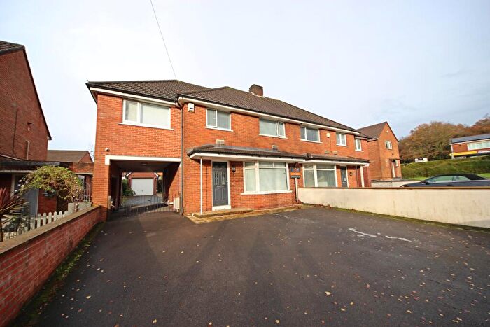 5 Bedroom Semi Detached House For Sale In Dolbery Road North, Poole, BH12