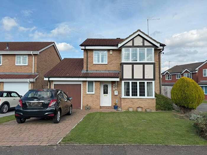 4 Bedroom Detached House For Sale In Trent Close, Wellingborough, Northamptonshire, NN8