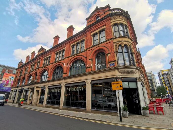 2 Bedroom Duplex To Rent In Market Building, Thomas Street, M4