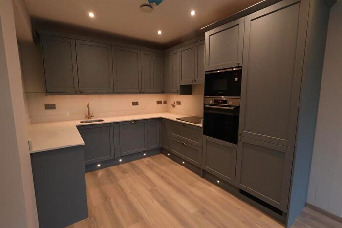 2 Bedroom Flat To Rent In Highfield House, Headless Cross Drive, Redditch, B97