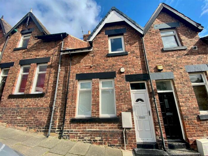 3 Bedroom Terraced House To Rent In South Terrace, Southwick, Sunderland, SR5