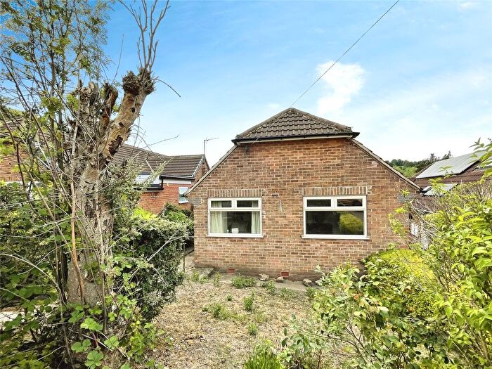 2 Bedroom Bungalow For Sale In Holmley Bank, Dronfield, S18