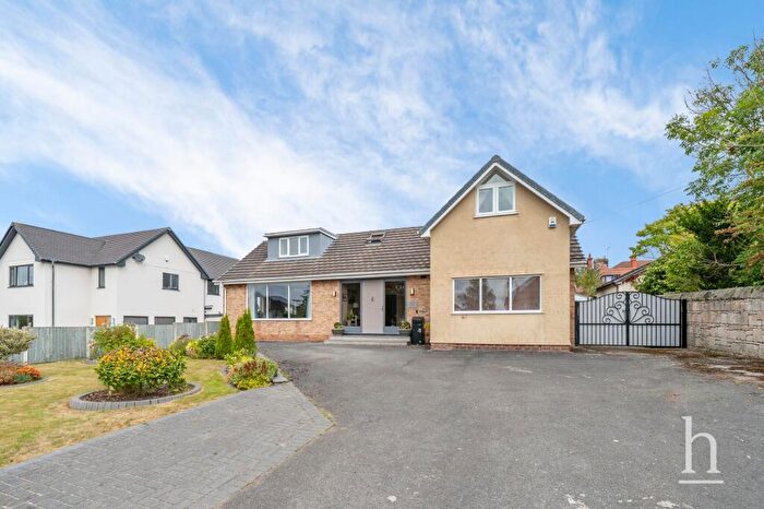 4 Bedroom Detached House For Sale In Osmaston Road, Prenton, CH42