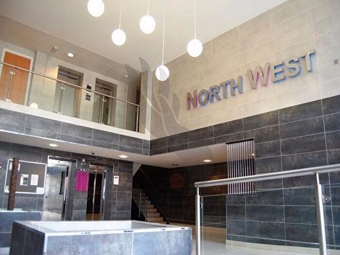 2 Bedroom Flat To Rent In Talbot Street, Nottingham, Nottinghamshire, NG1