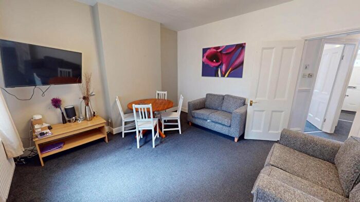 4 Bedroom House To Rent In Nevilles Cross Bank, DH1