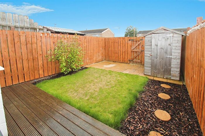3 Bedroom Terraced House For Sale In Dalwood Close, Bransholme, Hull, HU7