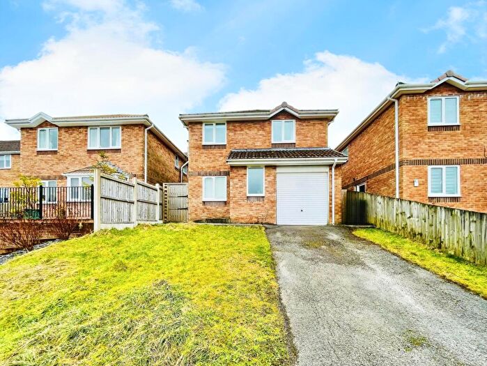 4 Bedroom Detached House To Rent In Hawthorn Glade, Blaina, Abertillery, NP13