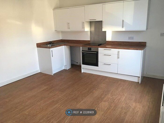 2 Bedroom Flat To Rent In Regent Road, Morecambe, LA3