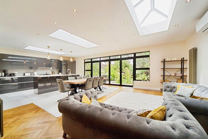 5 Bedroom Semi-Detached House For Sale In Wilmer Way, London, London, N14