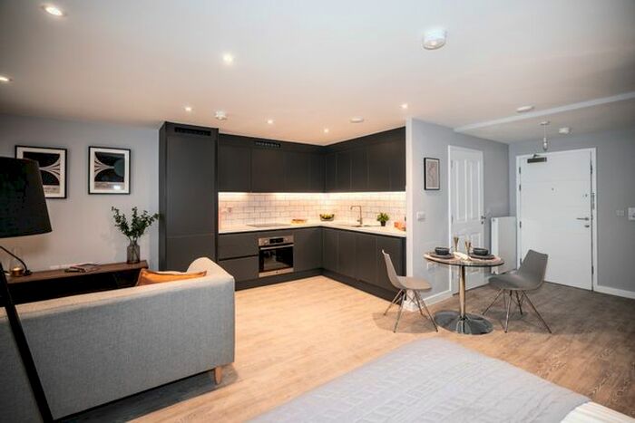 Studio To Rent In Queensway, Stevenage, SG1