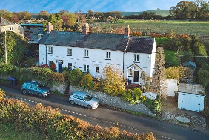 4 Bedroom Semi-Detached House For Sale In Ludwell, Shaftesbury, SP7