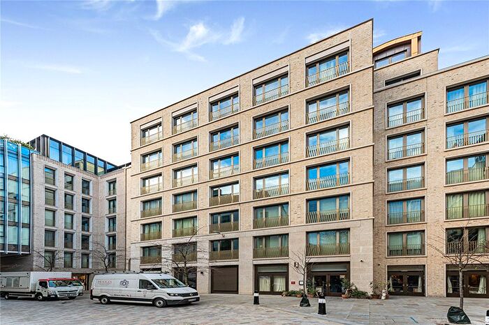 2 Bedroom Flat For Sale In Bartholomew Close, London, EC1A