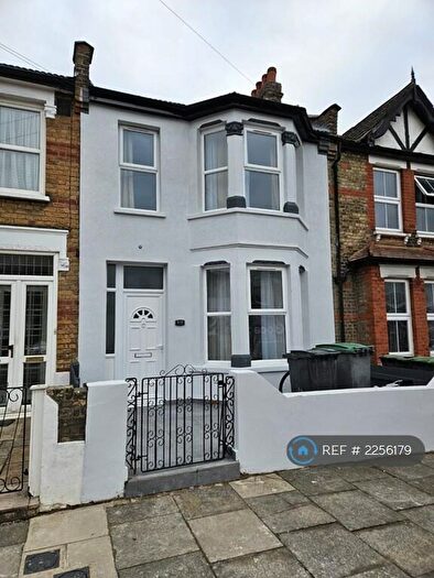 4 Bedroom Terraced House To Rent In Eldon Road, London, N22