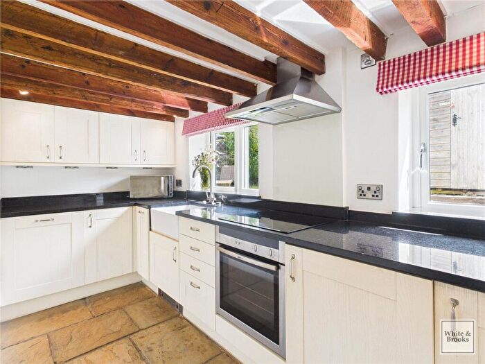 2 Bedroom Detached House For Sale In North Street, Westbourne, PO10