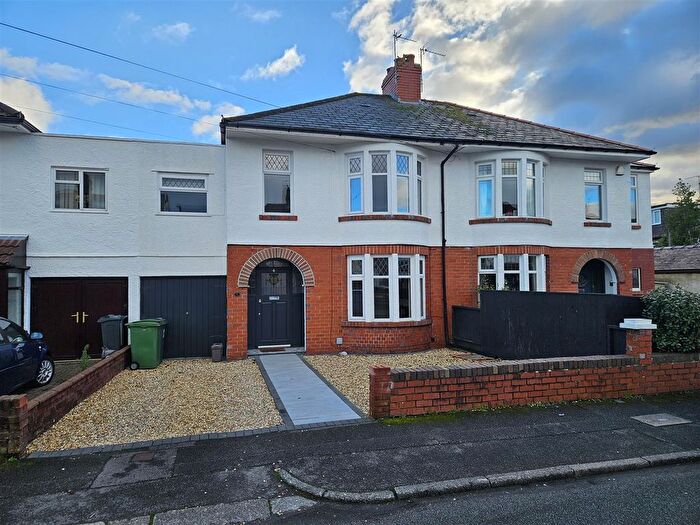 4 Bedroom Semi-Detached House To Rent In Cambourne Avenue, Whitchurch, Cardiff, CF14