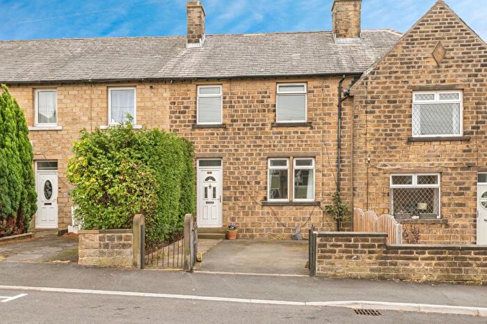 3 Bedroom Terraced House For Sale In Towngate, Newsome, Huddersfield, West Yorkshire, HD4