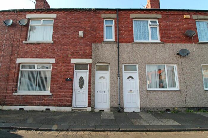 2 Bedroom Flat To Rent In Kingsway, Blyth, NE24